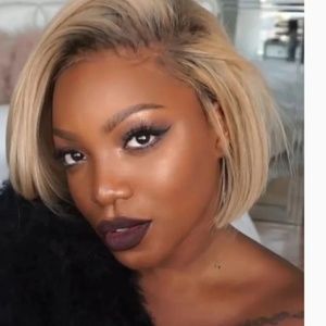 Blonde Lace front wig 8 inch bob